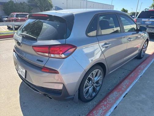 2020 Hyundai Elantra GT Base