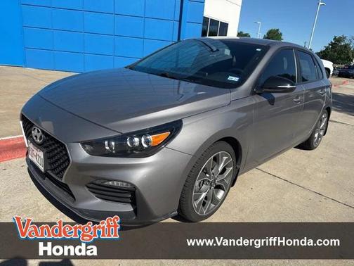 2020 Hyundai Elantra GT Base