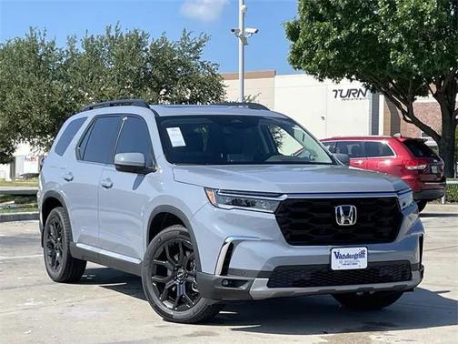 2025 Honda Pilot Touring 8-Passenger