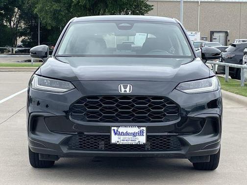 Crystal Black Pearl 2023 Honda HR-V LX