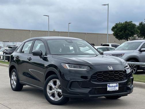Crystal Black Pearl 2023 Honda HR-V LX