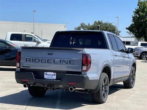2025 Honda Ridgeline Black