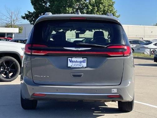 Ceramic Gray Clearcoat 2021 Chrysler Pacifica Touring L