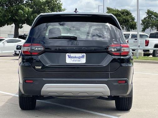 Crystal Black Pearl 2024 Honda Pilot EX-L 7 Passenger