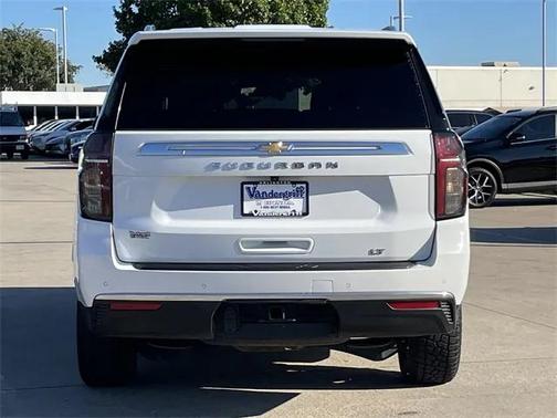 2023 Chevrolet Suburban LT