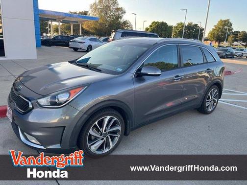 Metal Stream 2017 Kia Niro Touring