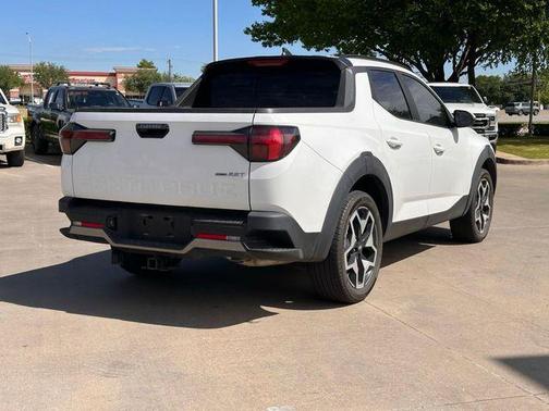 Atlas White 2024 Hyundai SANTA CRUZ Limited