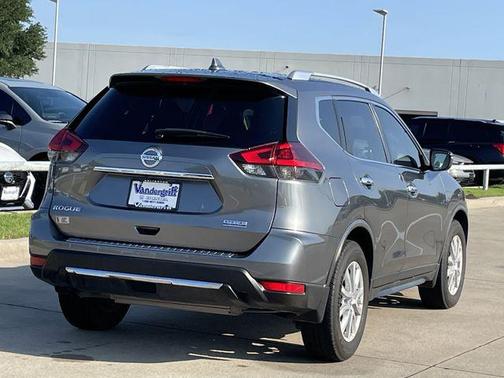 Gun Metallic 2020 Nissan Rogue S