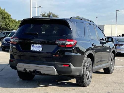 2025 Honda Pilot TrailSport
