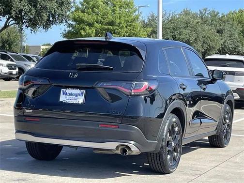 2023 Honda HR-V 2WD Sport