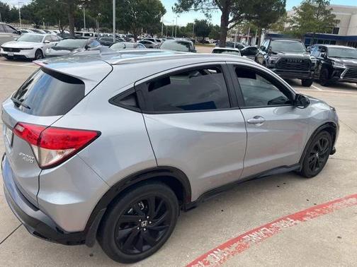 2022 Honda HR-V AWD Sport