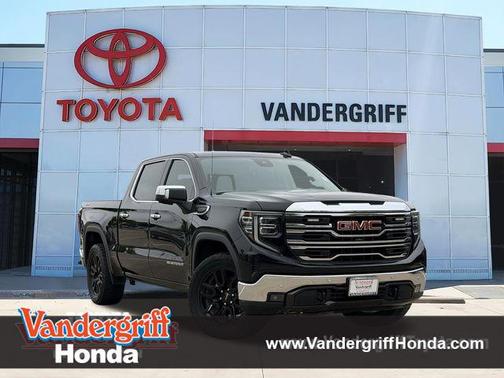 Onyx Black 2022 GMC Sierra 1500 SLT