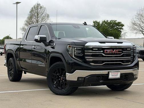 Onyx Black 2022 GMC Sierra 1500 SLT
