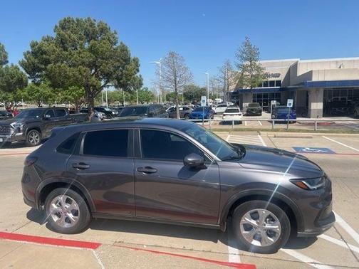 Modern Steel Metallic 2023 Honda HR-V LX