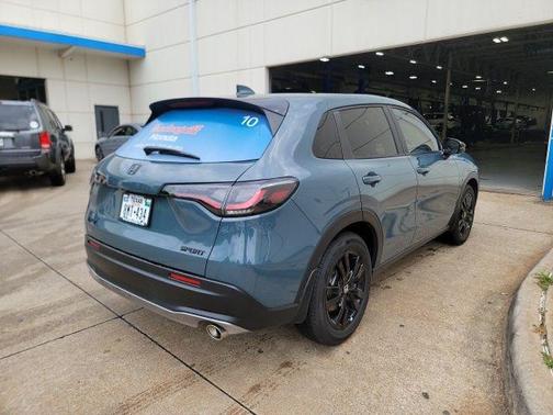 Nordic Forest Pearl 2026 Honda HR-V 2WD Sport