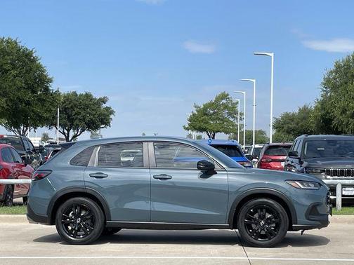 Nordic Forest Pearl 2026 Honda HR-V 2WD Sport