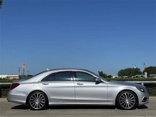 2014 Mercedes-Benz S-Class S 550