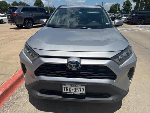 2022 Toyota RAV4 Hybrid LE