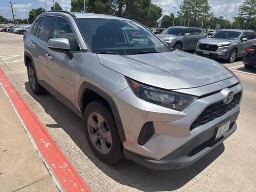 2022 Toyota RAV4 Hybrid LE