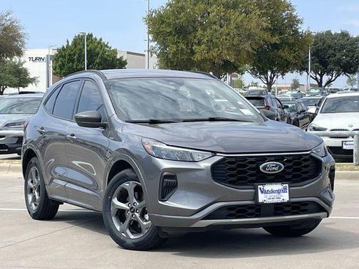 Carbonized Gray Metallic 2024 Ford Escape ST-Line