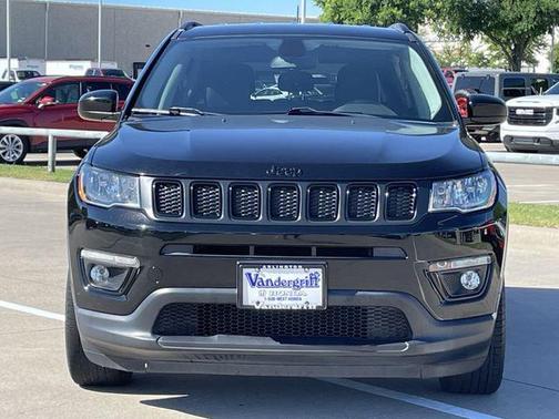 Diamond Black Crystal Pearlcoat 2020 Jeep Compass Latitude