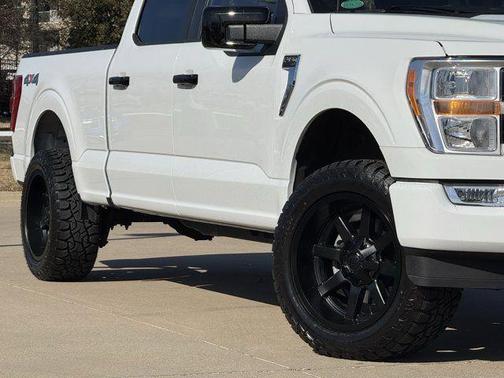 Oxford White 2022 Ford F-150 XLT