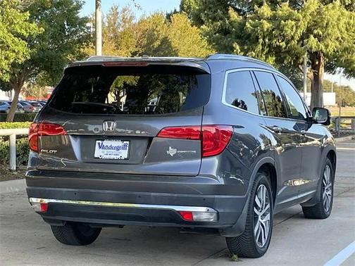 2017 Honda Pilot Touring