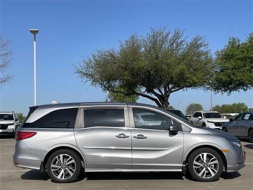 2024 Honda Odyssey Touring