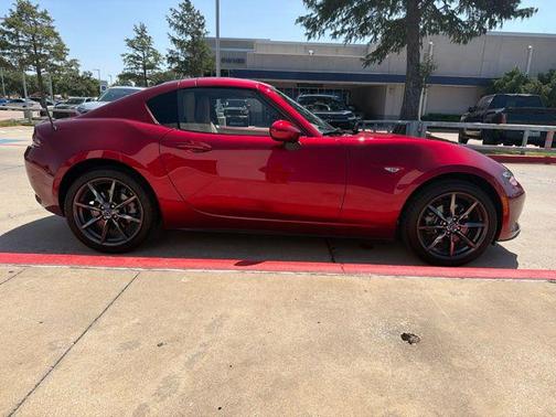 Soul Red Crystal 2019 Mazda MX-5 Miata RF Grand Touring