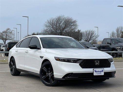 Platinum White Pearl 2026 Honda Accord Hybrid Sport-L