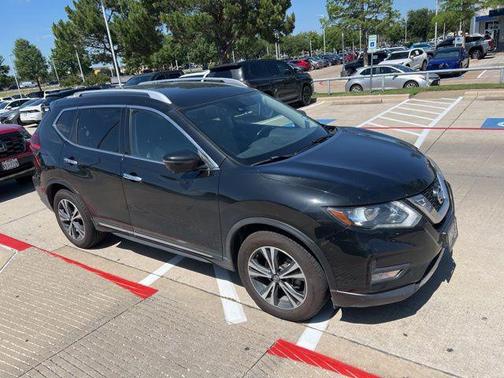 Magnetic Black 2017 Nissan Rogue SL