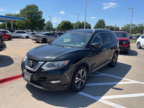Magnetic Black 2017 Nissan Rogue SL