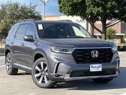 2025 Honda Pilot Touring 8-Passenger