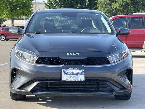 Gravity Gray 2023 Kia Forte LXS