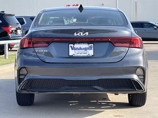 Gravity Gray 2023 Kia Forte LXS