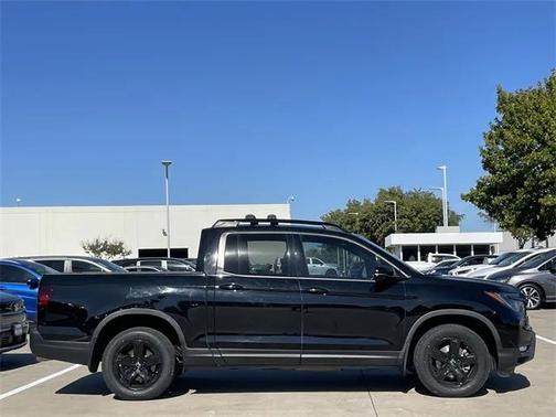 2022 Honda Ridgeline Black