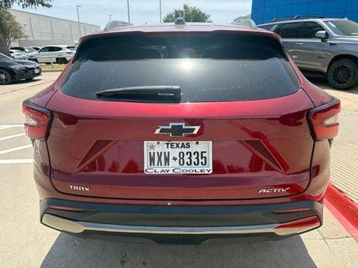 Crimson Metallic 2024 Chevrolet Trax FWD ACTIV