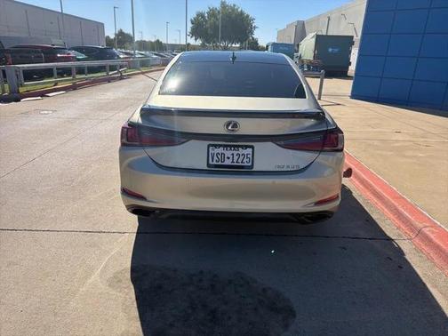 2024 Lexus ES 350 Base