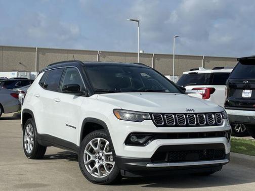 Bright White Clearcoat 2025 Jeep Compass Limited