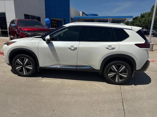 2023 Nissan Rogue Platinum