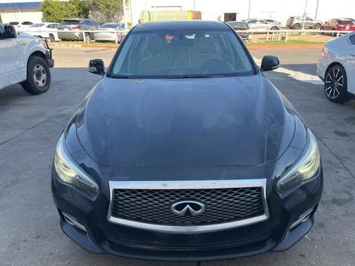 2015 INFINITI Q50 Premium