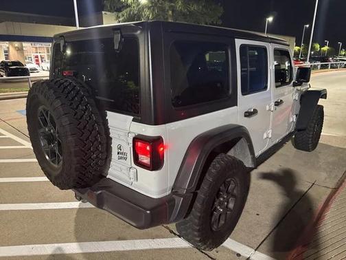 2024 Jeep Wrangler Willys