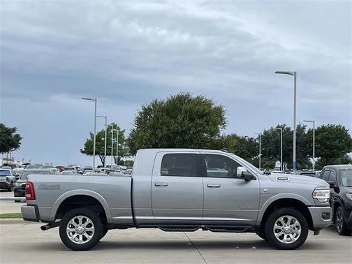 2020 RAM 2500 Laramie Mega Cab 4X4 6'4' Box