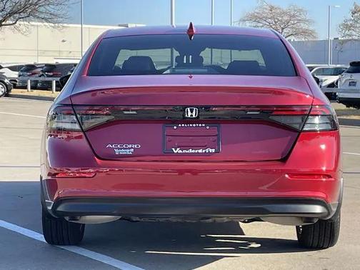 2025 Honda Accord LX 1.5T