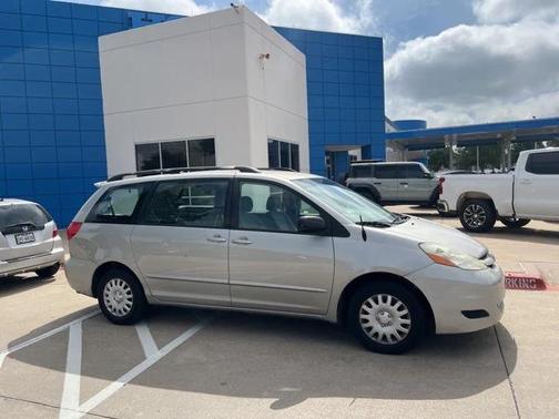 2008 Toyota Sienna LE