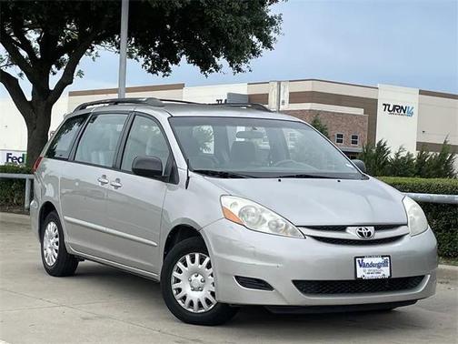 2008 Toyota Sienna LE