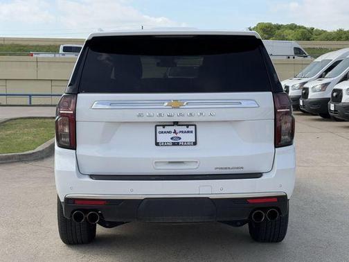 Summit White 2023 Chevrolet Suburban Premier