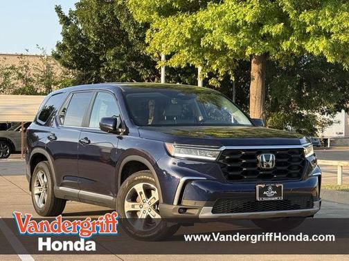 Green 2024 Honda Pilot EX-L 7 Passenger