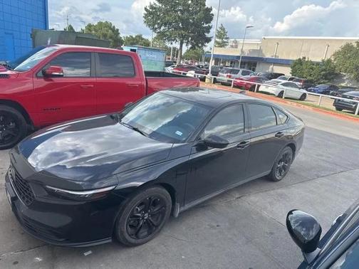 2025 Honda Accord Sport SE 1.5T