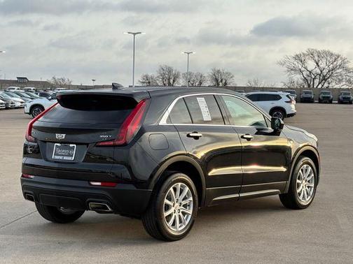 Stellar Black 2021 Cadillac XT4 Luxury